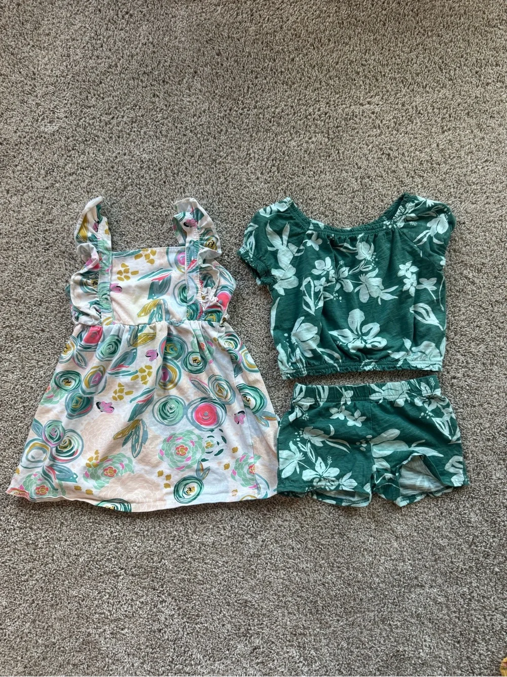 Girls 5T Summer Outfit Bundle  Floral sundress & top and short set 3 Piece Set